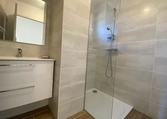 Apartment Roche Blanche - Terrasse Et Parking