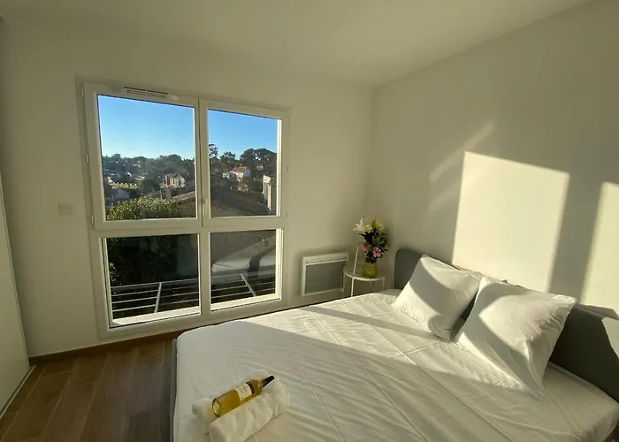 Roche Blanche - Terrasse Et Parking Apartment *