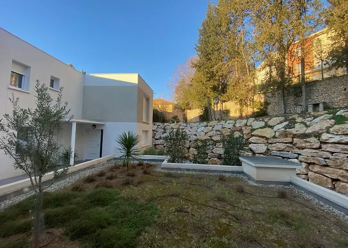 Roche Blanche - Terrasse Et Parking Appartamento